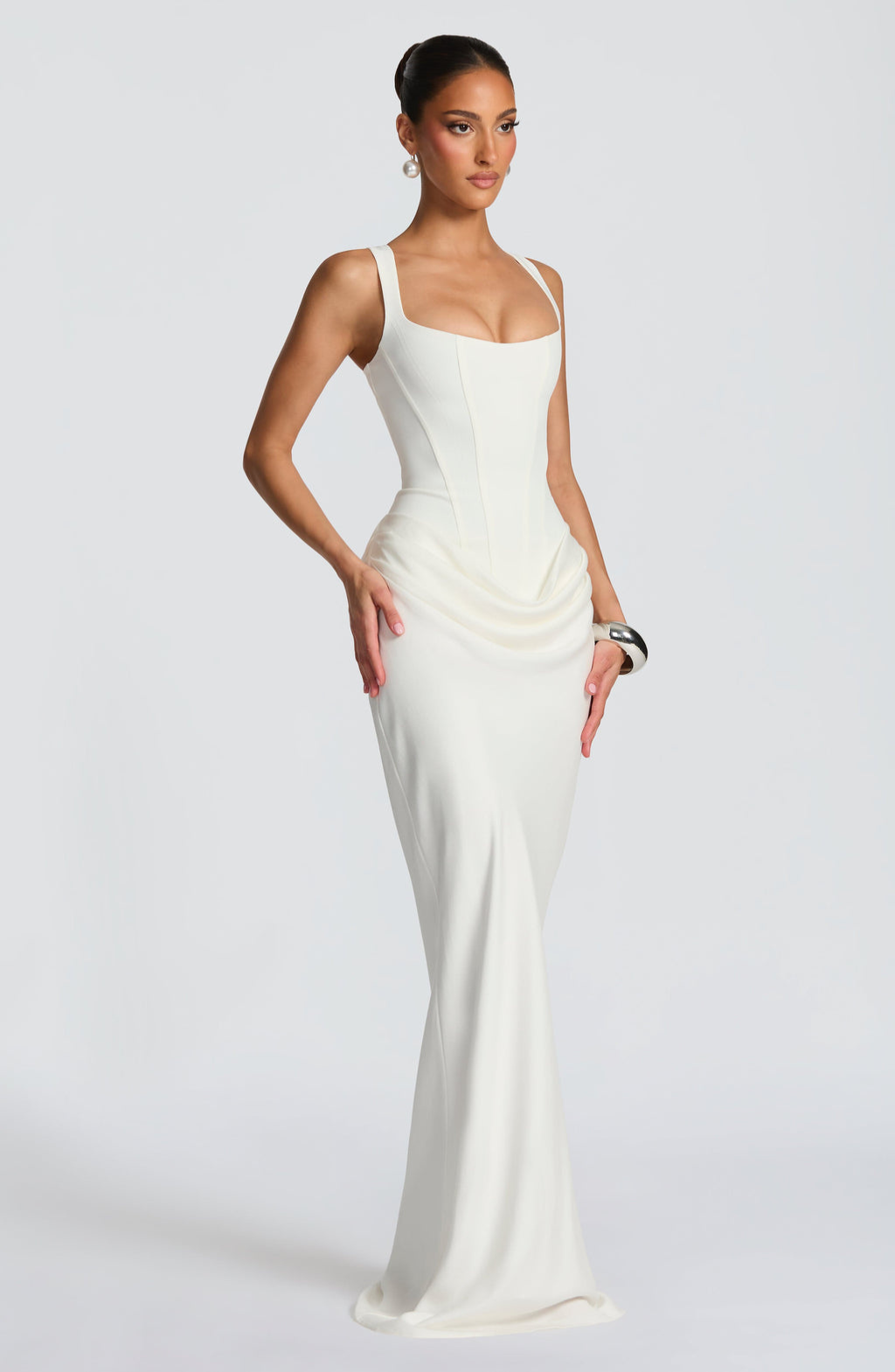 Grace™ | Hourglass Maxi
