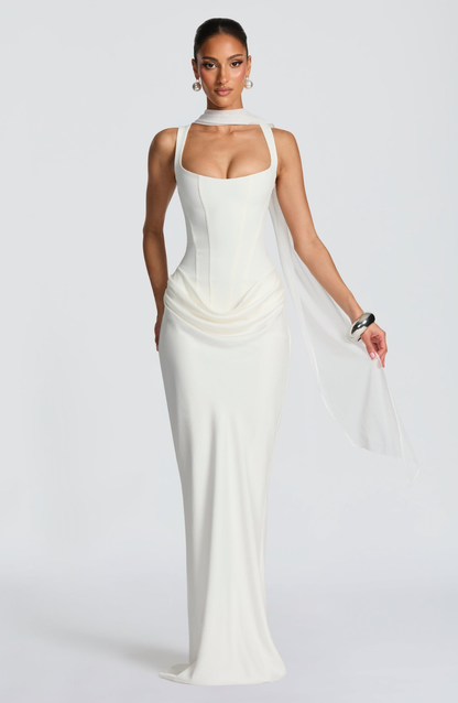 Grace™ | Hourglass Maxi