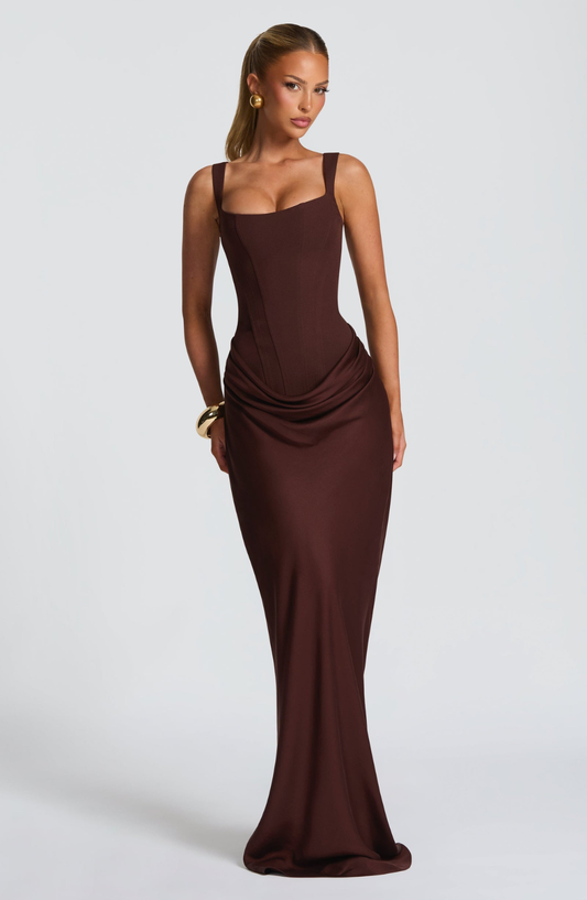 Grace™ | Hourglass Maxi