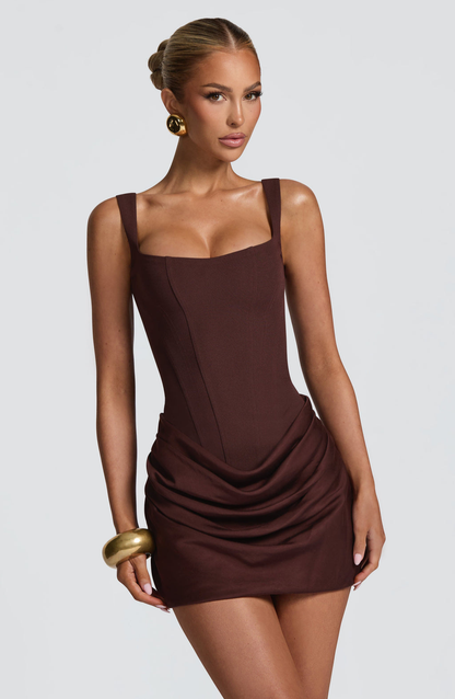 Amelia™| Hourglass Mini