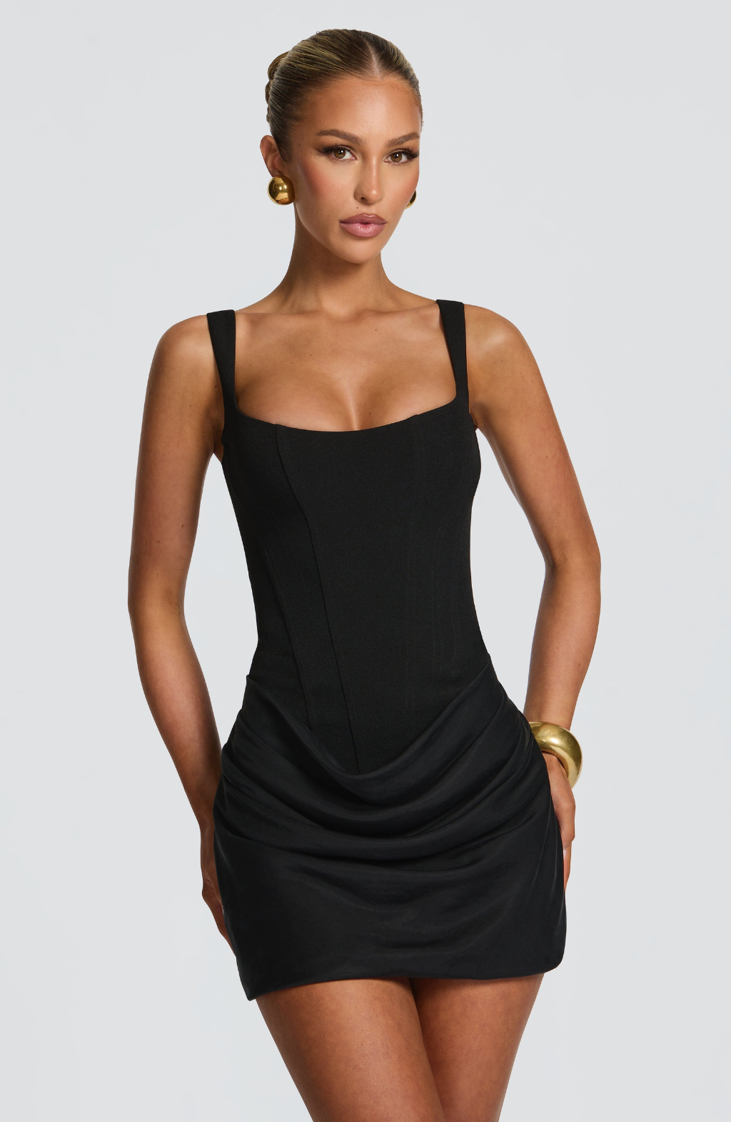 Amelia™| Hourglass Mini