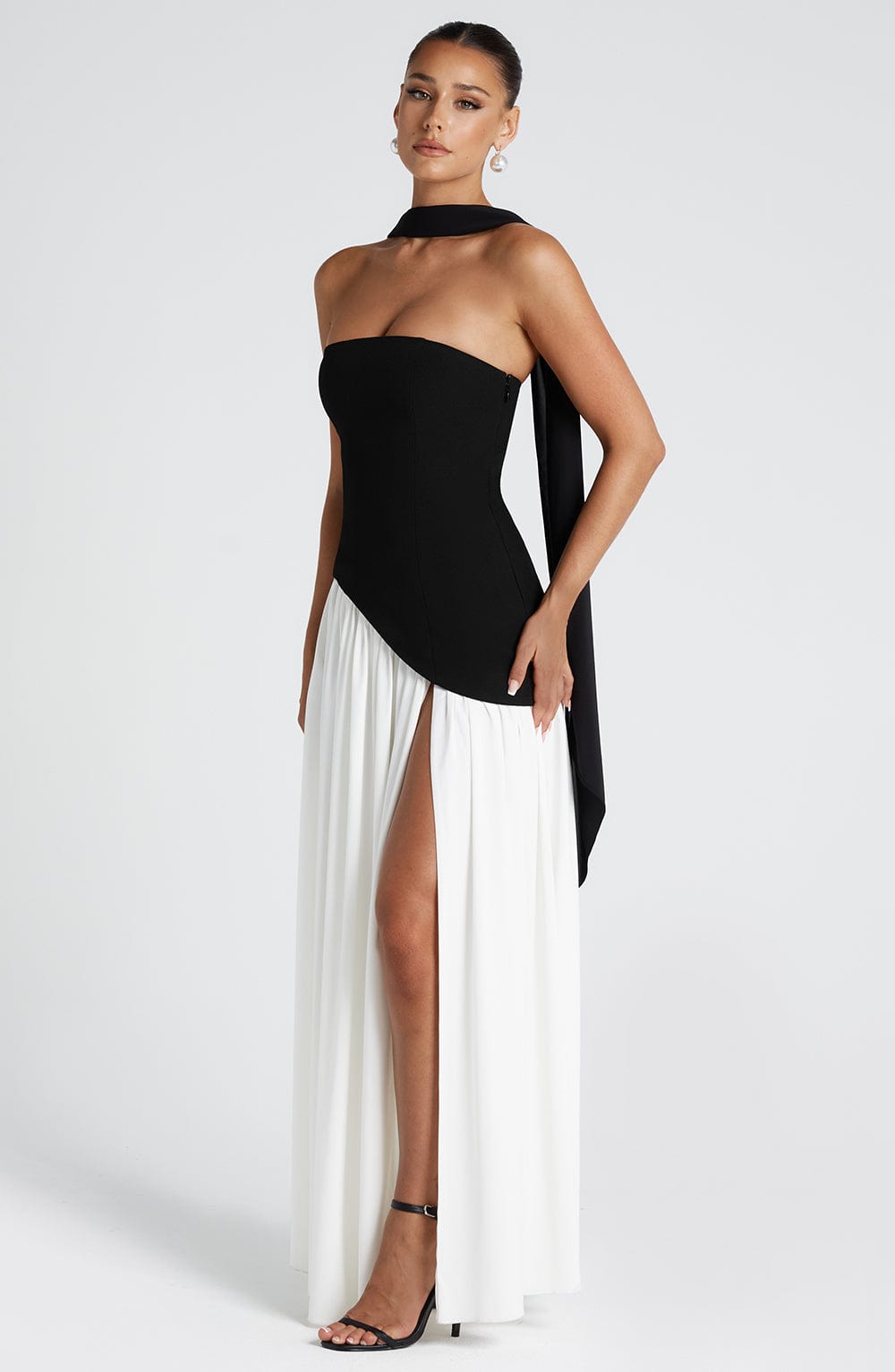 Victoria™ | Chic Slit Maxi Dress