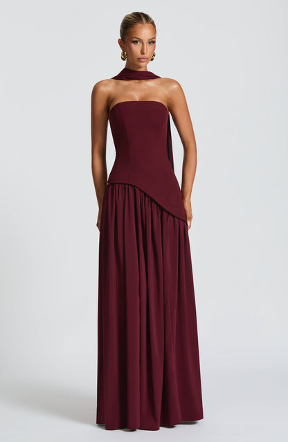 Victoria™ | Chic Slit Maxi Dress